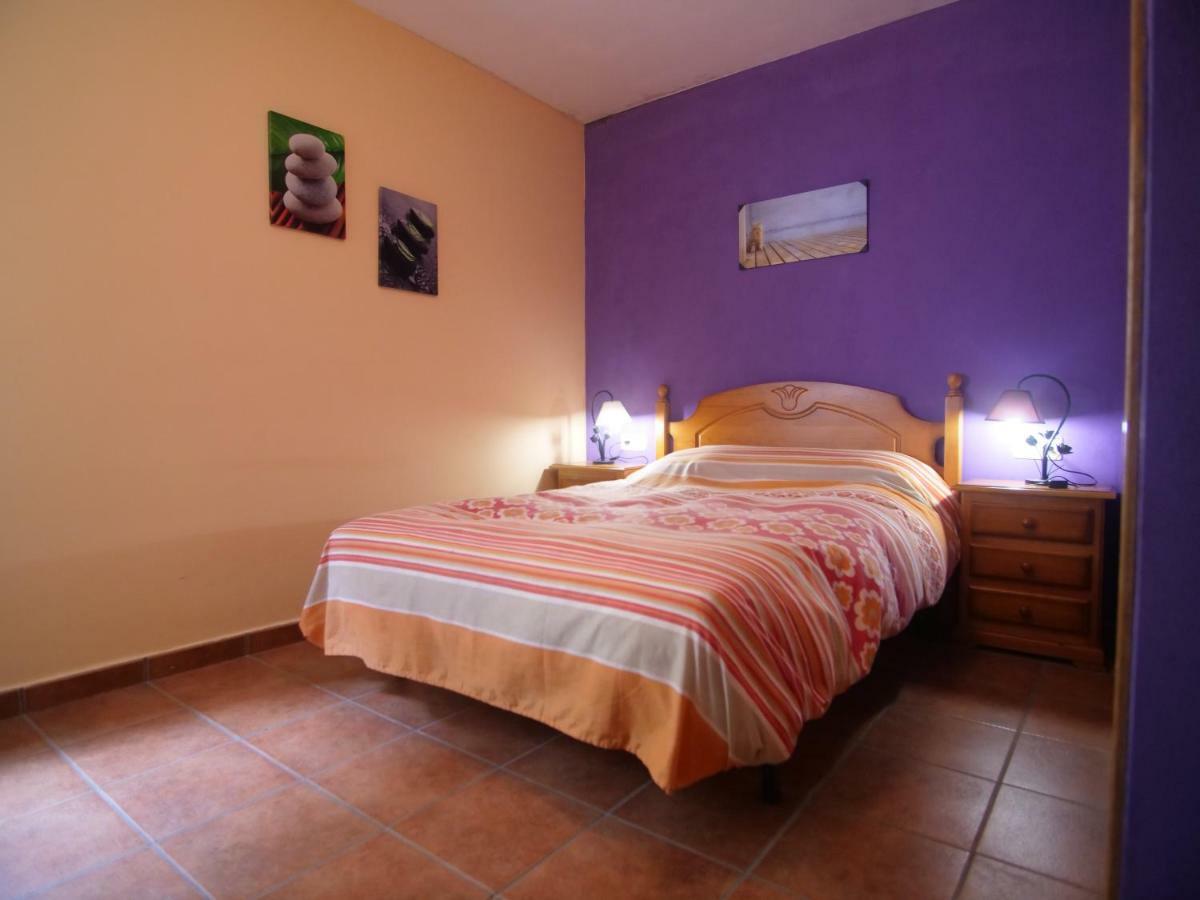 Albergue De Portilla Portilla de la Reina Esterno foto